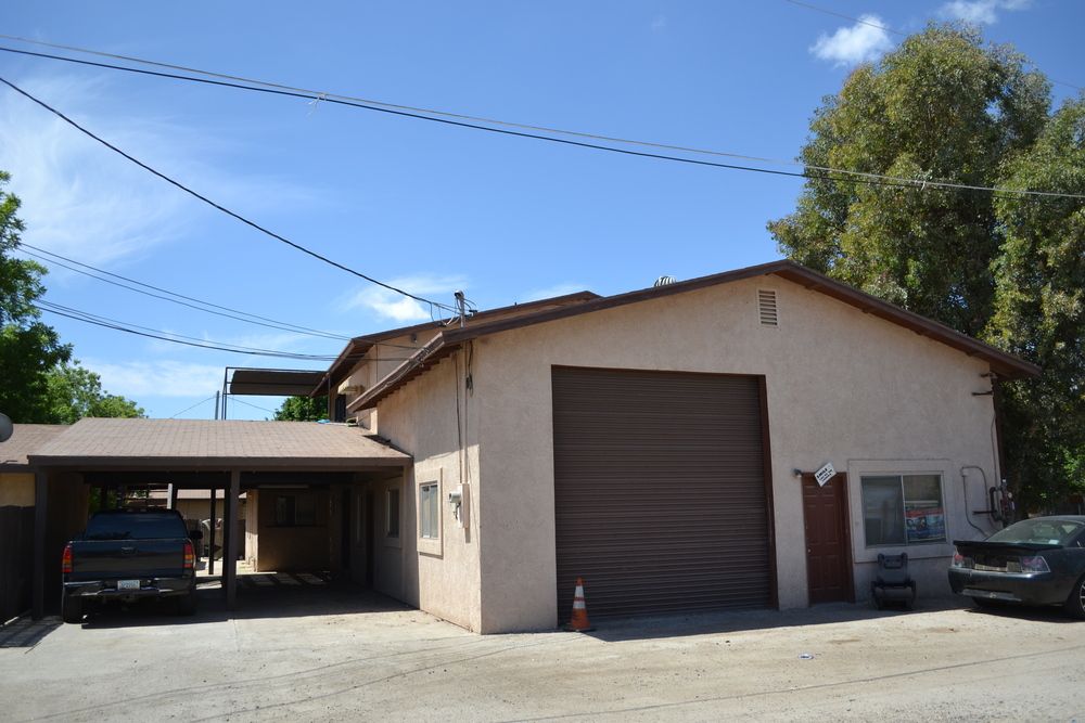 Avenue C 11 Unit Apartment Complex: 1101 S. Avenue C, Yuma, AZ 85364